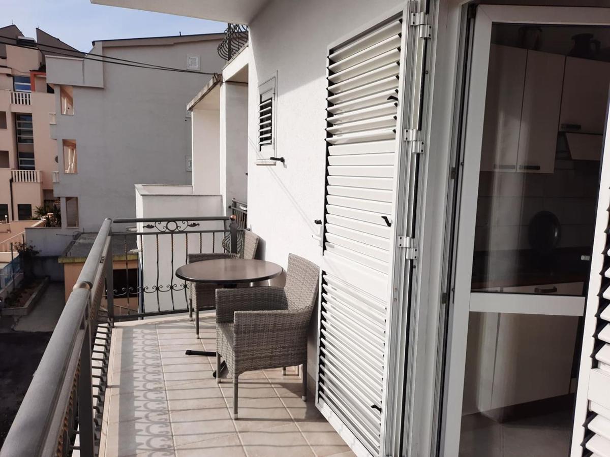 Apartments Rose Loboja Makarska Dış mekan fotoğraf