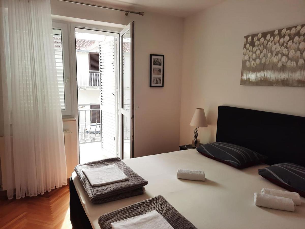 Apartments Rose Loboja Makarska Dış mekan fotoğraf