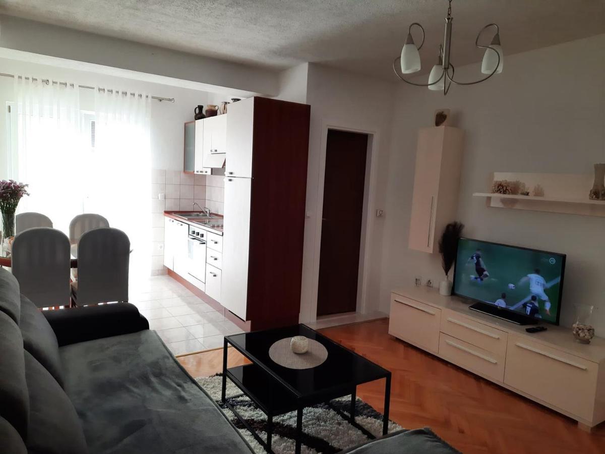 Apartments Rose Loboja Makarska Dış mekan fotoğraf