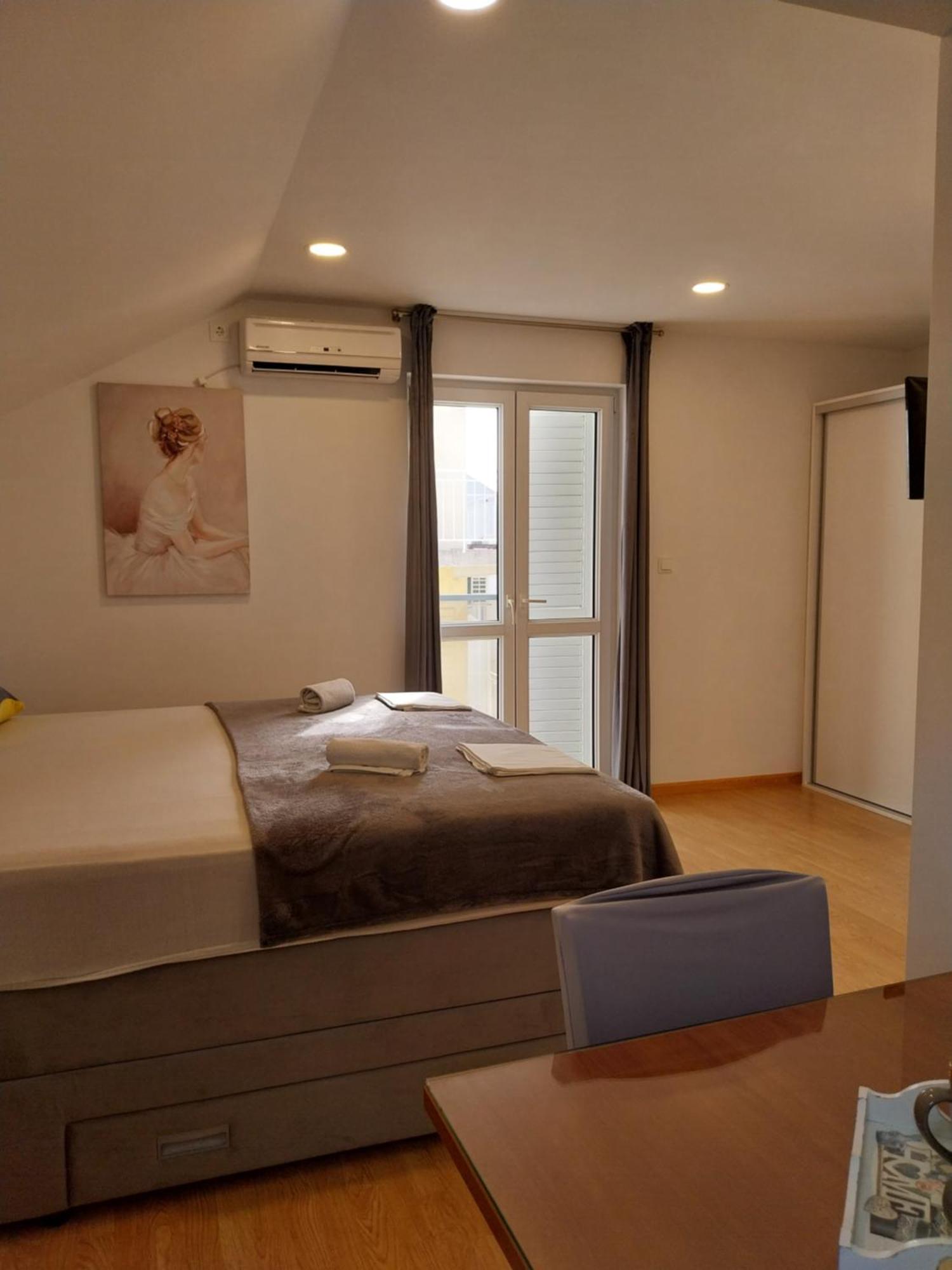 Apartments Rose Loboja Makarska Dış mekan fotoğraf