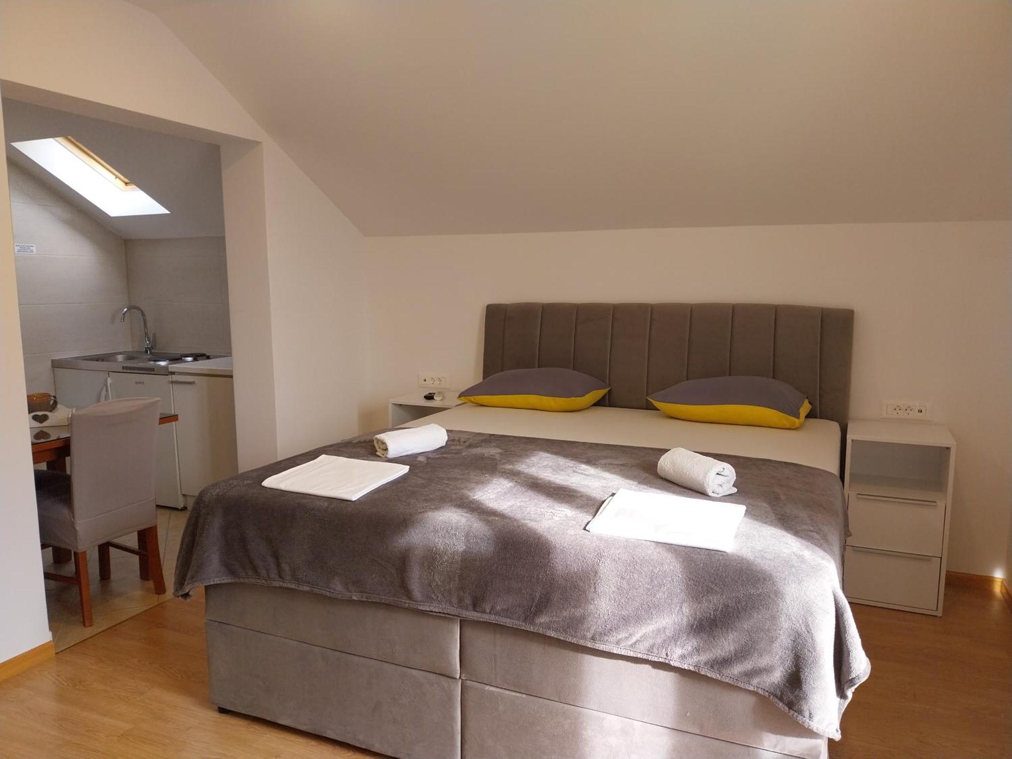 Apartments Rose Loboja Makarska Dış mekan fotoğraf